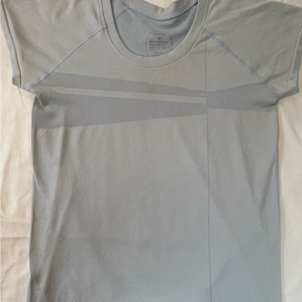 Oiselle flyte short sleeve opal (light blue)